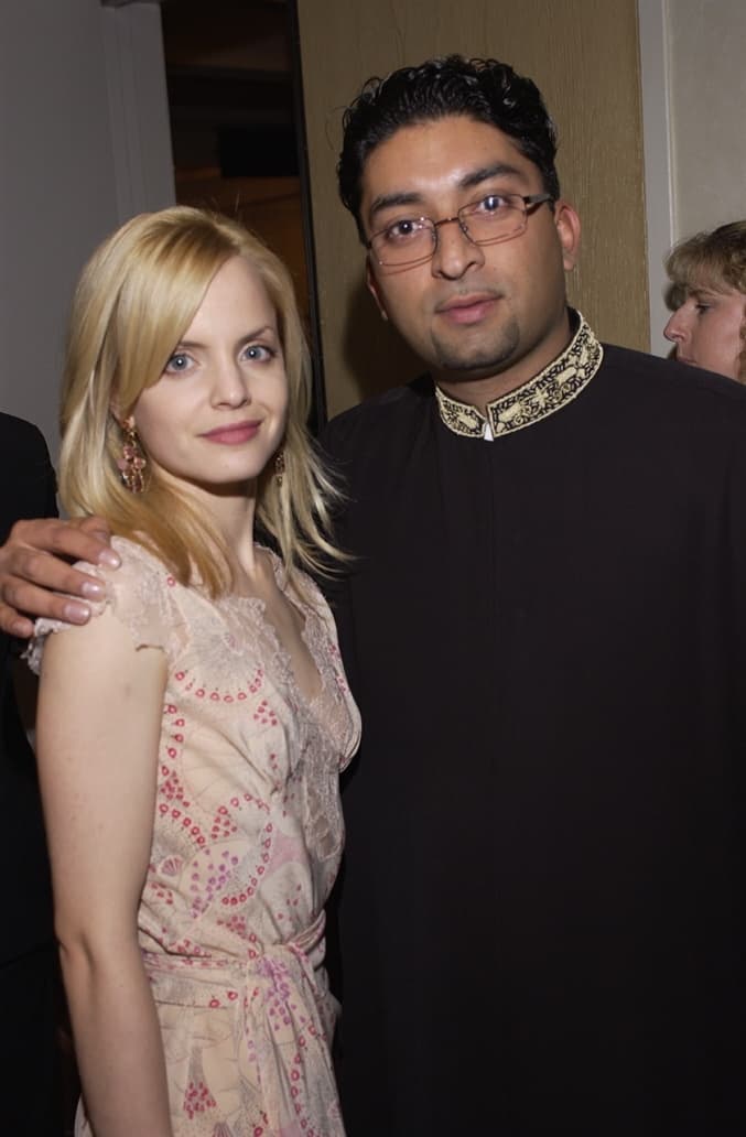 Mena Suvari in the Tinseltown TV red-carpet archive
