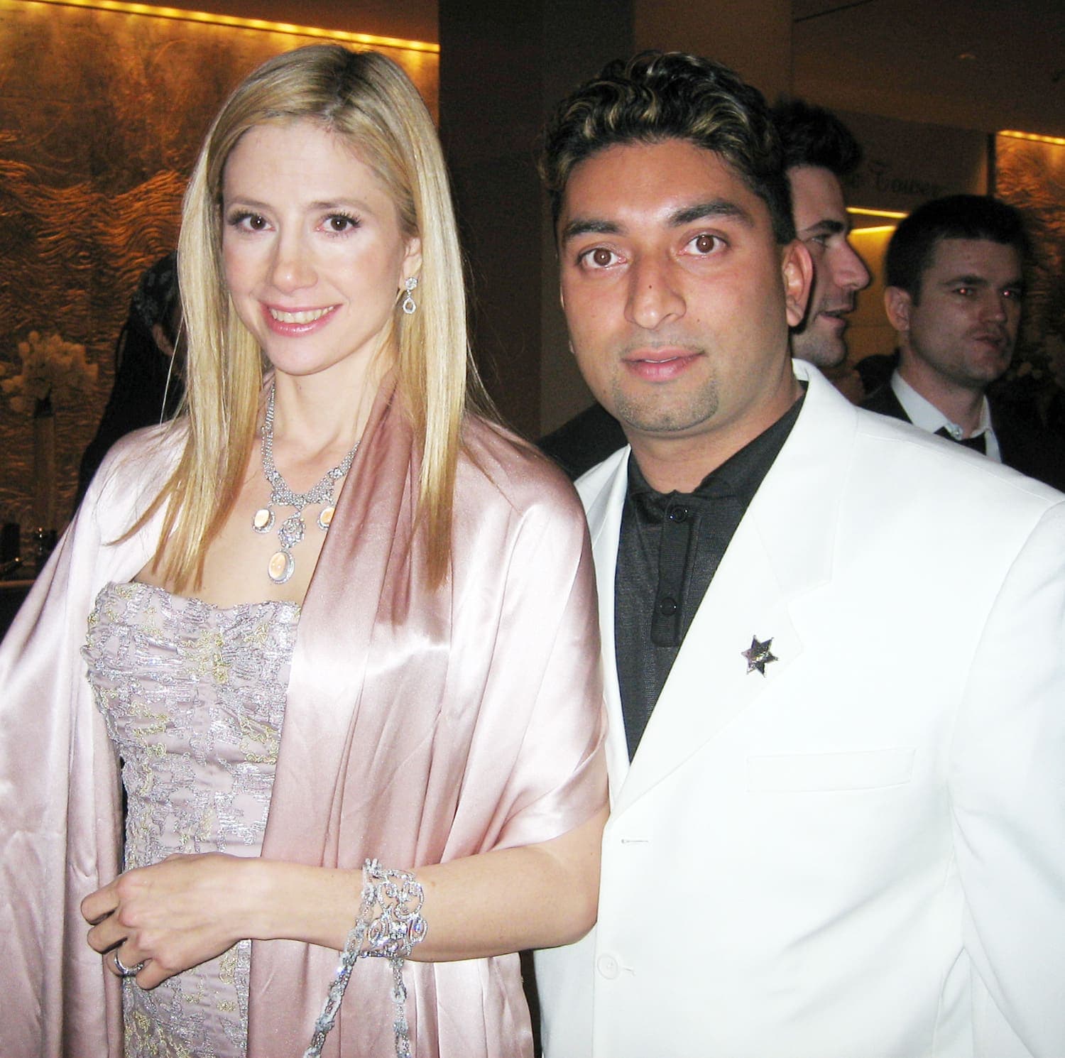 Mira Sorvino in the Tinseltown TV red-carpet archive